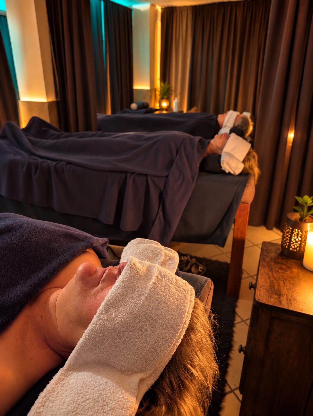 Ambiente relajante con velas en CHILL Spa